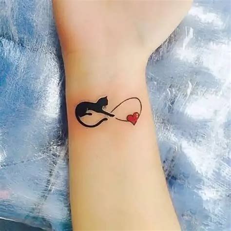 tatuajes brazo diseños mujer|29 ideas de tatuajes de mujer para hacerse en el。